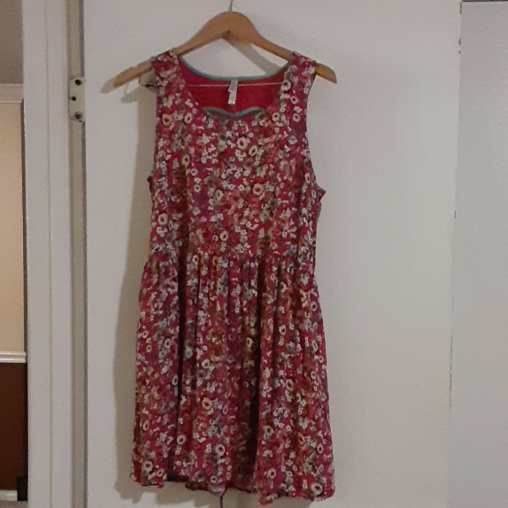 Mini floral summer dress